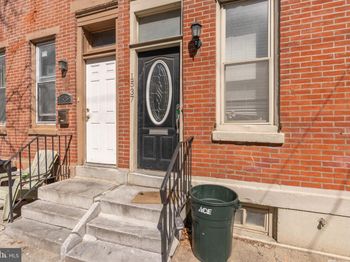 1537 Swain
