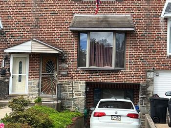 2810 Tremont