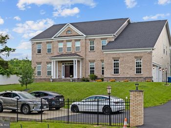 7018 Centreville