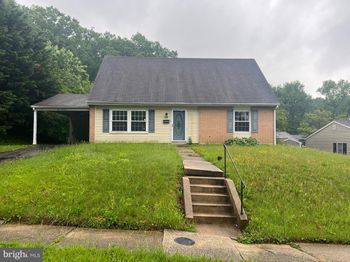 513 Eckhart