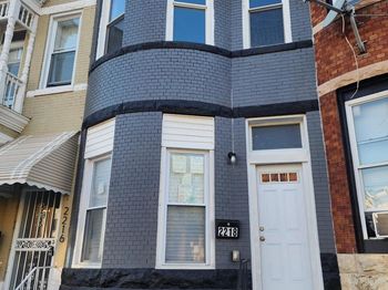 2218 Ruskin