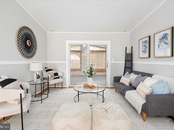 15 Charleswood
