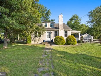 233 Edison Furlong
