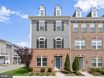 6021 Prairie Landing