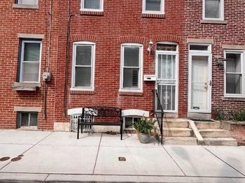 2423 Madison