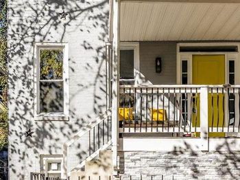 2592 Druid Park