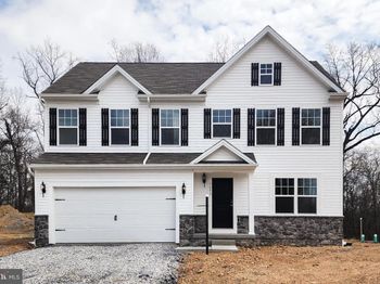 1693 Falcon Lane