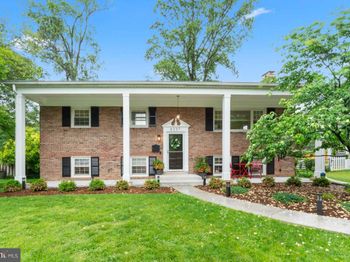 8337 Stockade