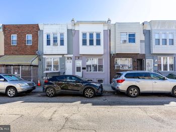 2607 Fairhill