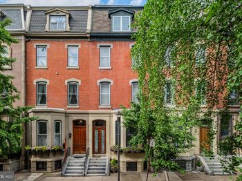 2205 Delancey