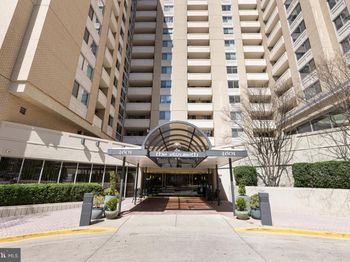 4601 Park