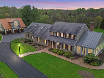 1402 Thurston