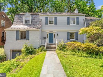 6520 Western