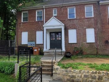100 Emerson