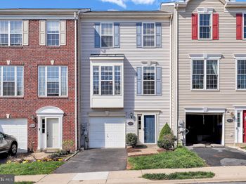 2475 Lakeside