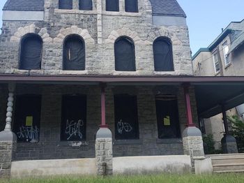2215 Tioga