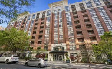 1021 N Garfield Street Unit: 634