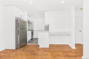 530 Riverdale Avenue Unit: 3K