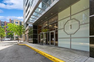 1 Shore Lane Unit: 2107