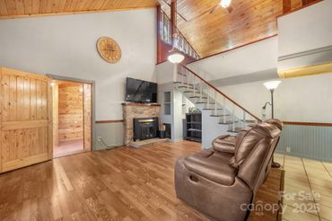 820 Peacehaven Place