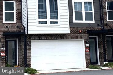 10590 Red Oak Street