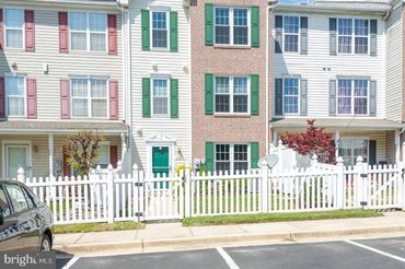 1819 S Watch House Circle