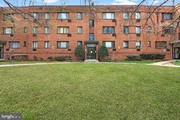 4733 1st Street Unit: 102