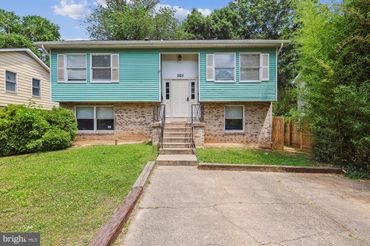 7523 Rhode Island Avenue