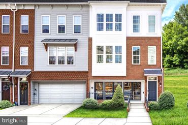 2521 Farmstead Drive Unit: 103 Lillian