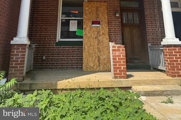 2352 Champlain Street