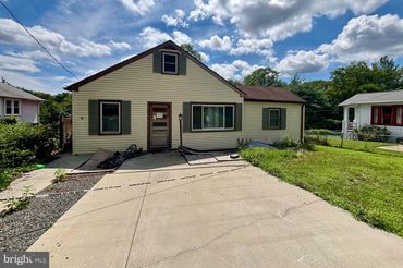 1021 Clearview Avenue