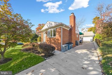 5009 Flanders Avenue