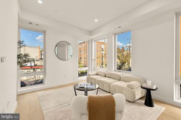 30 Kennedy Street Unit: 6