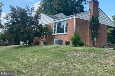 11006 Madison Street