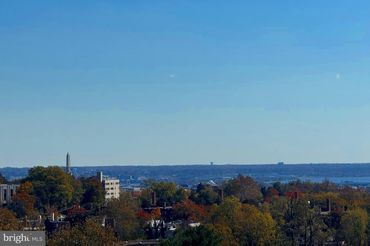 4000 Cathedral Avenue Unit: 848/849b