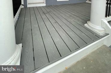 1812 N Smallwood Street