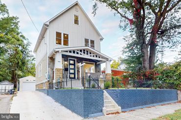 2806 Franklin Street