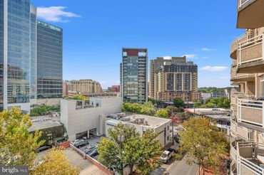 4801 Fairmont Avenue Unit: 705