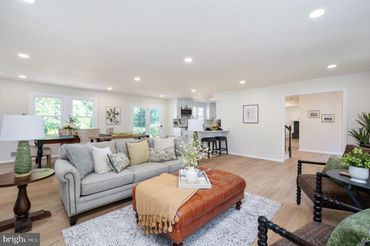 10548 Knollwood Drive