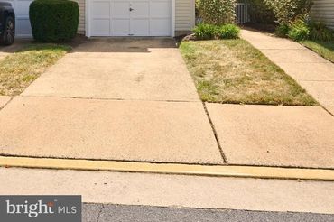 7701 Haynes Point Way Unit: 1909