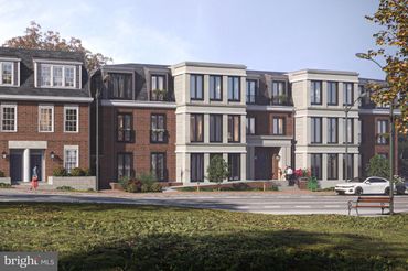 22 W Jefferson Street Unit: 203