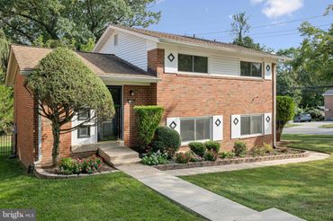 9801 Arbor Hill Drive