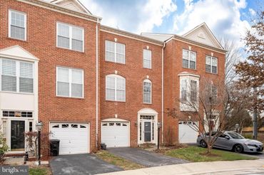 13082 Park Crescent Circle