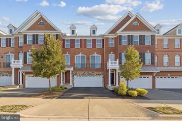 42822 Edgegrove Heights Terrace