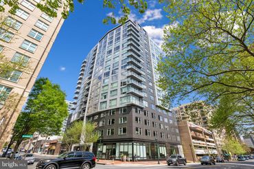 4960 Fairmont Avenue Unit: 904