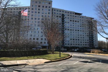 10500 Rockville Pike Unit: M11