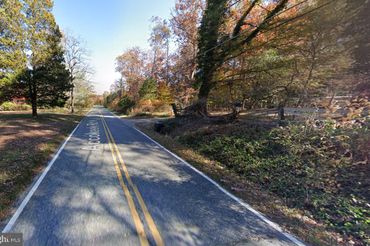 1717 W Accokeek Road