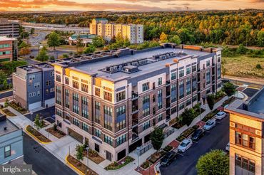 2320 Field Point Road Unit: 201