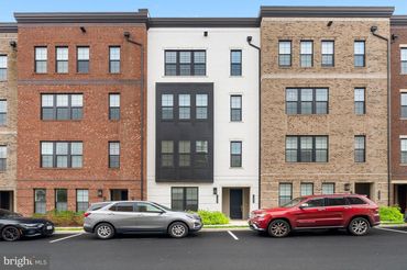 7465 Backett Wood Terrace Unit: 1215