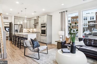 20044 Coral Wind Terrace